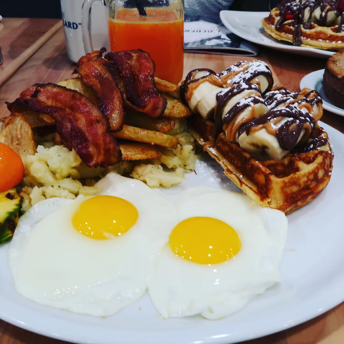 Choco Gaufre, L'Œufrier (West Island)