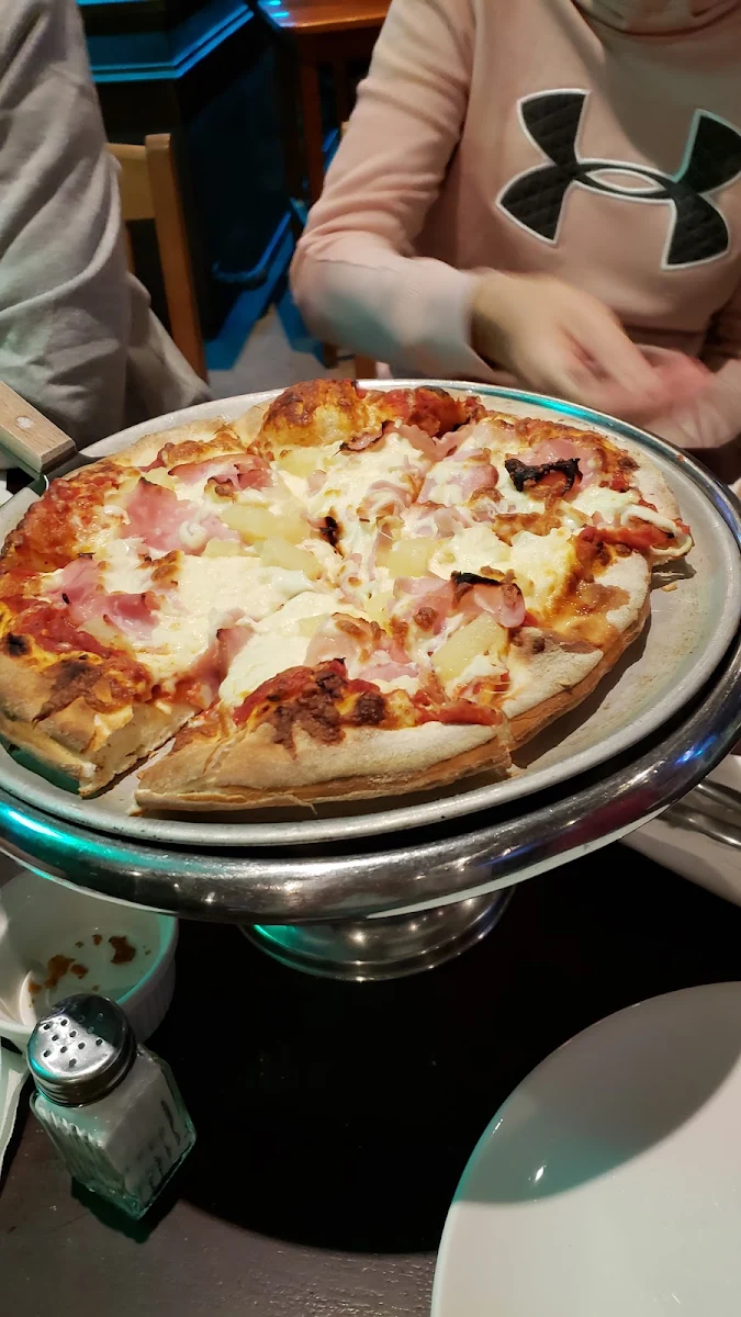 Hawaiian Pizza