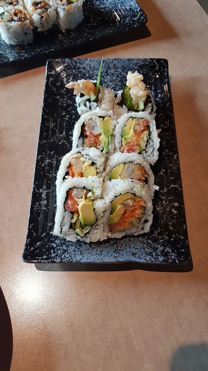 Black Snow Roll