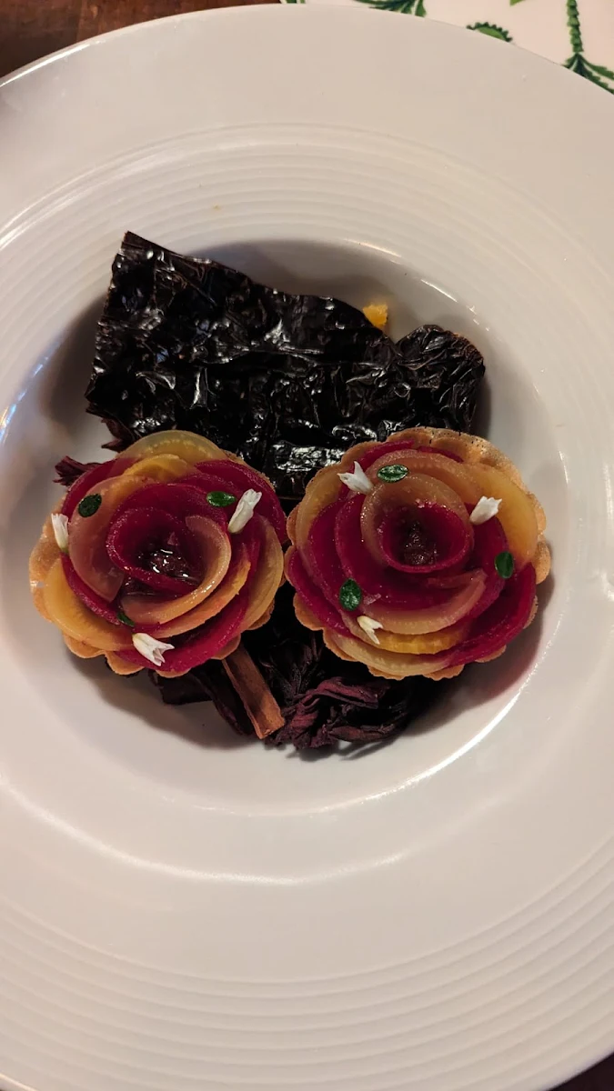 Beetroot, Azura