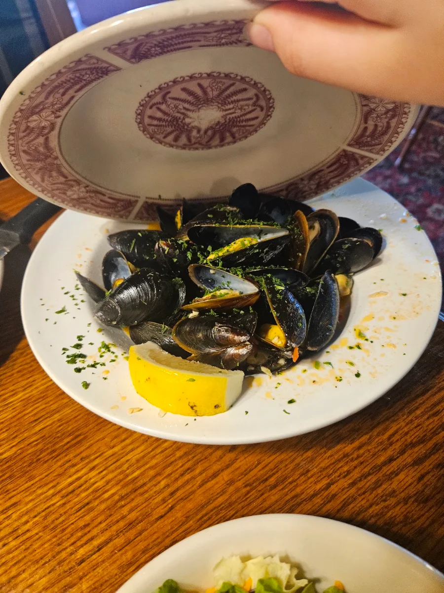 Steamed Mussels