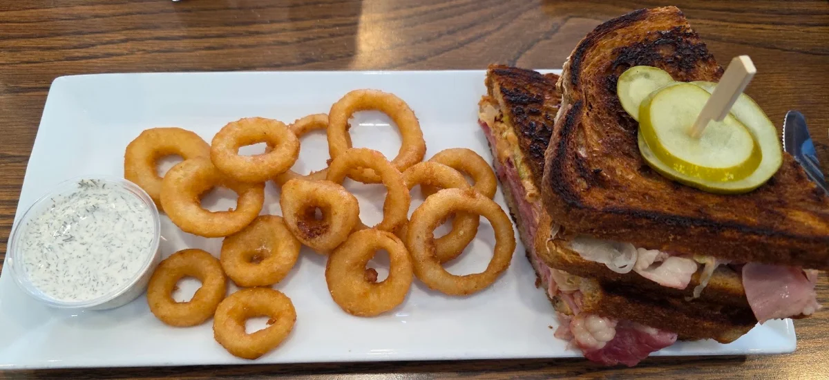 Dockside Classic Rueben on Marble Rye