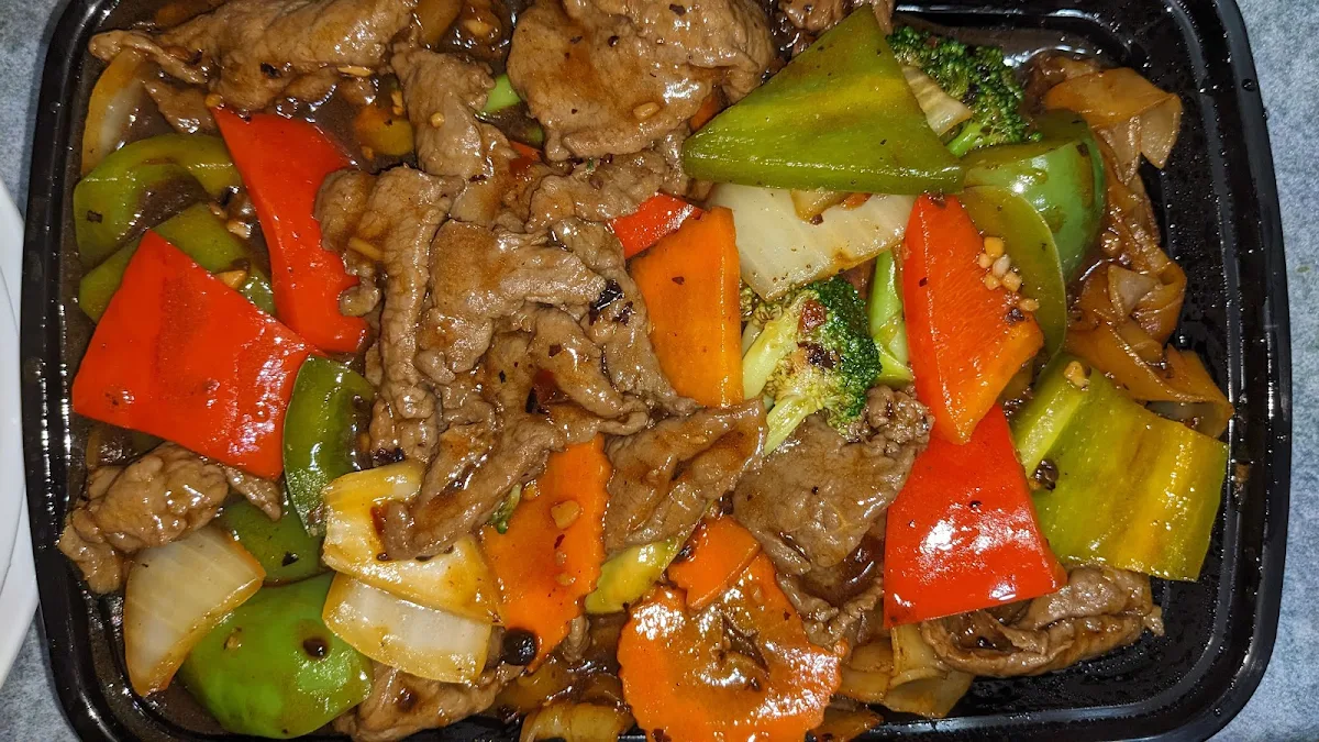Flat Rice Noodles with Beef Black Bean Sauce