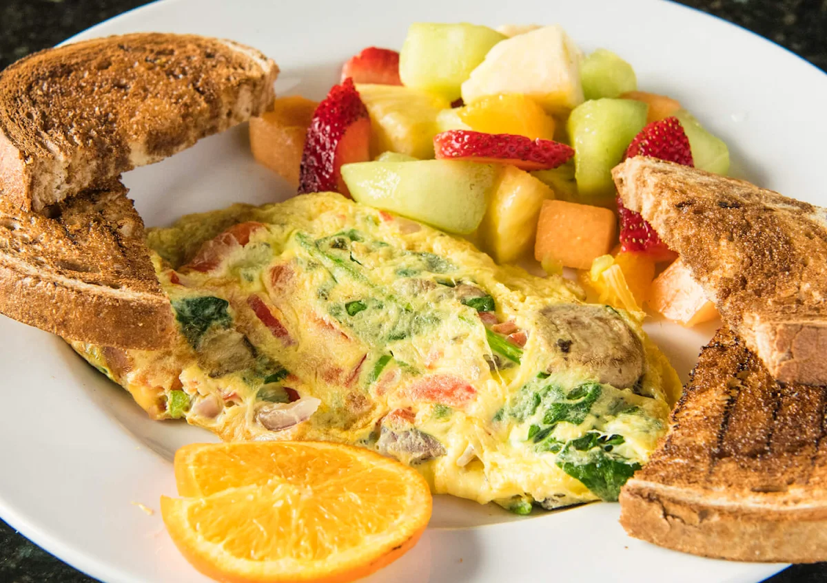 Bacon & Cheddar Omelette