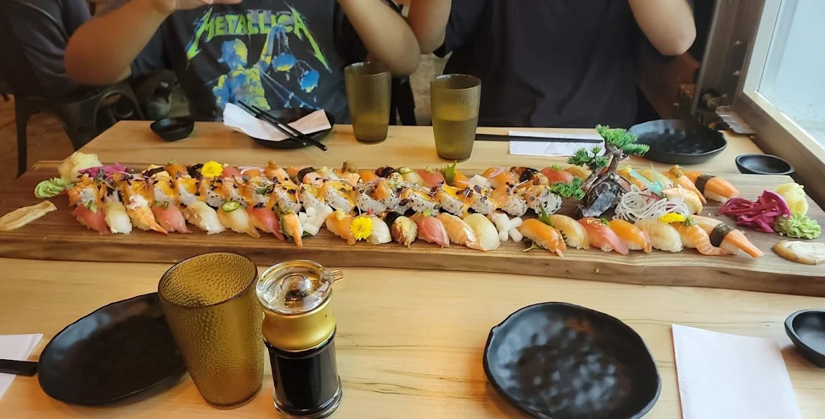 Sushi Rolls Medium