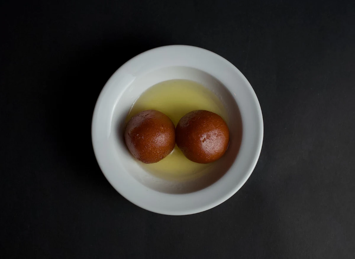Gulab Jamun 2 pcs