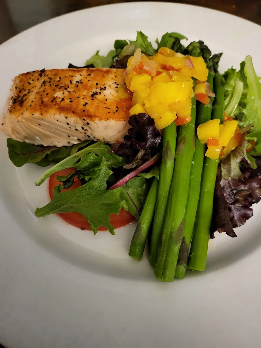 Smoked Salmon Rosti with Veggies