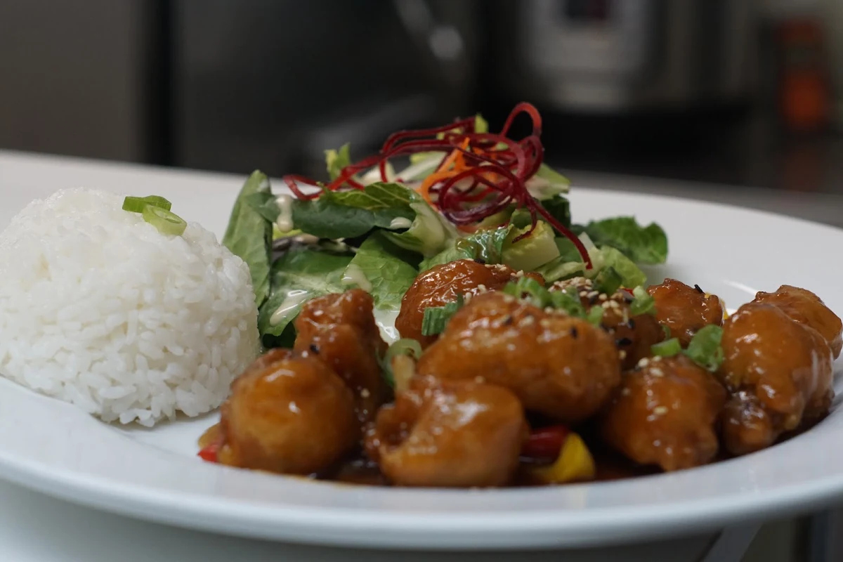 Extra Poulet Tao Extra Chicken Tao