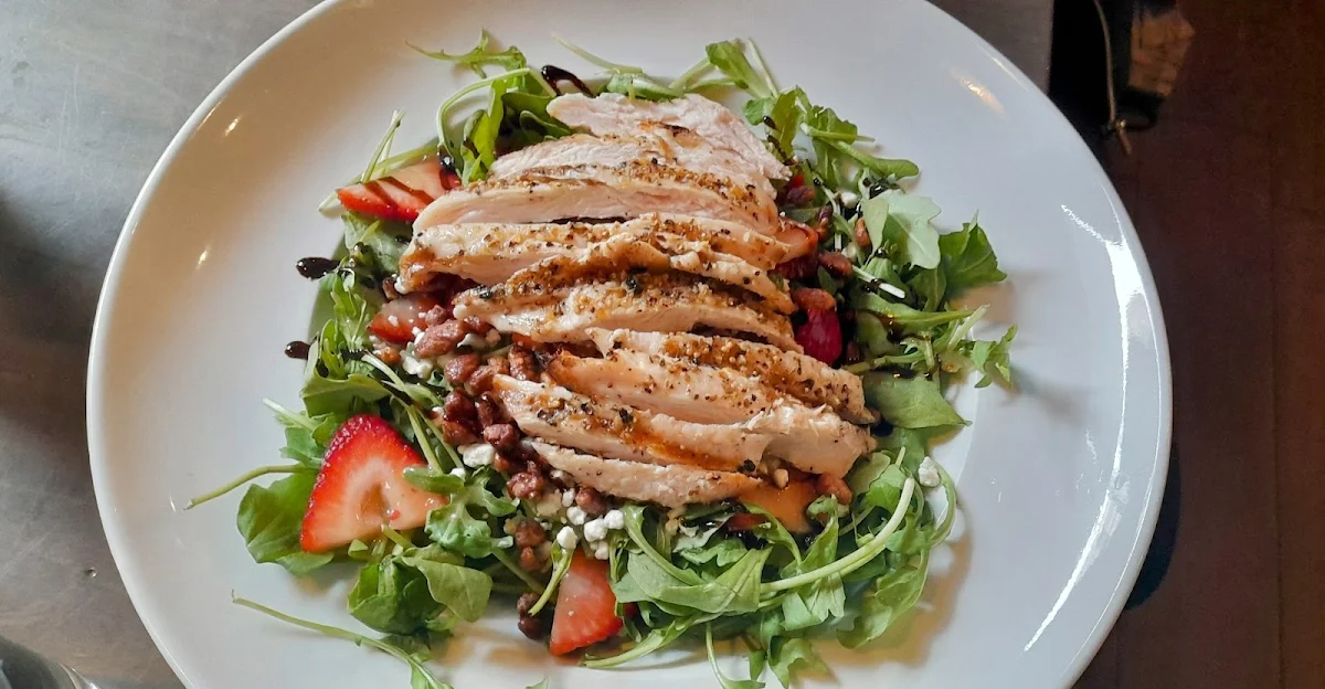 Strawberry Pecan Salad with Grilled Chicken
