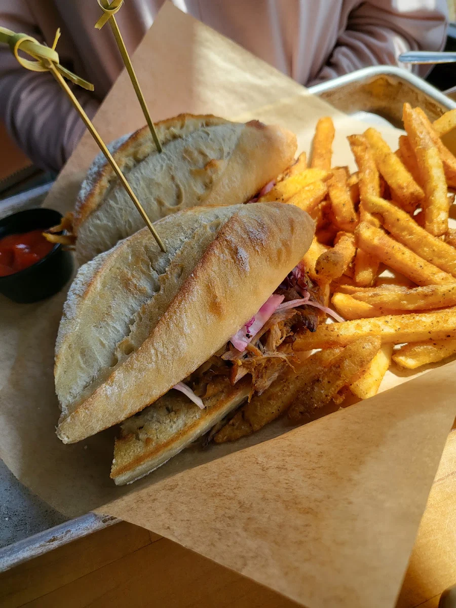 Pulled Pork Sandwich