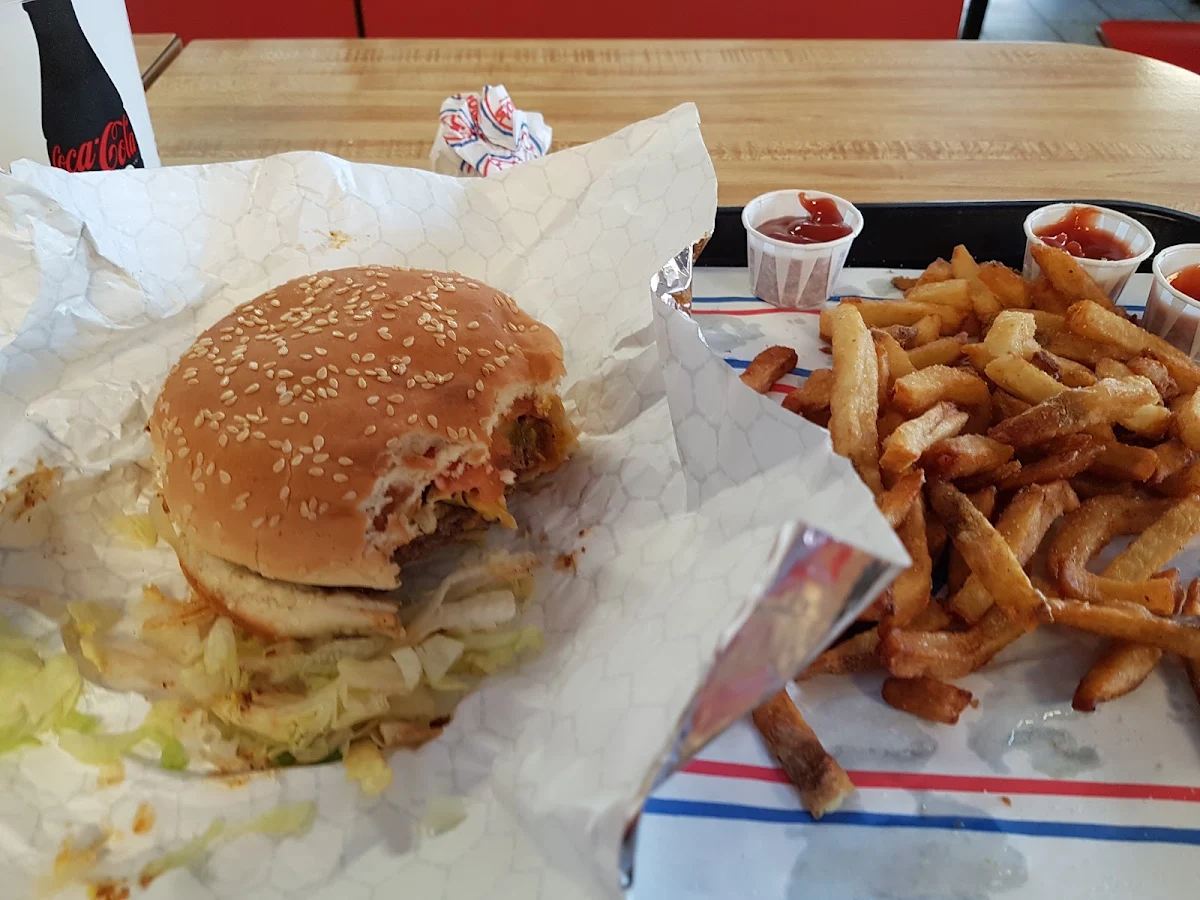 Junior's Spicy Chicken Deluxe