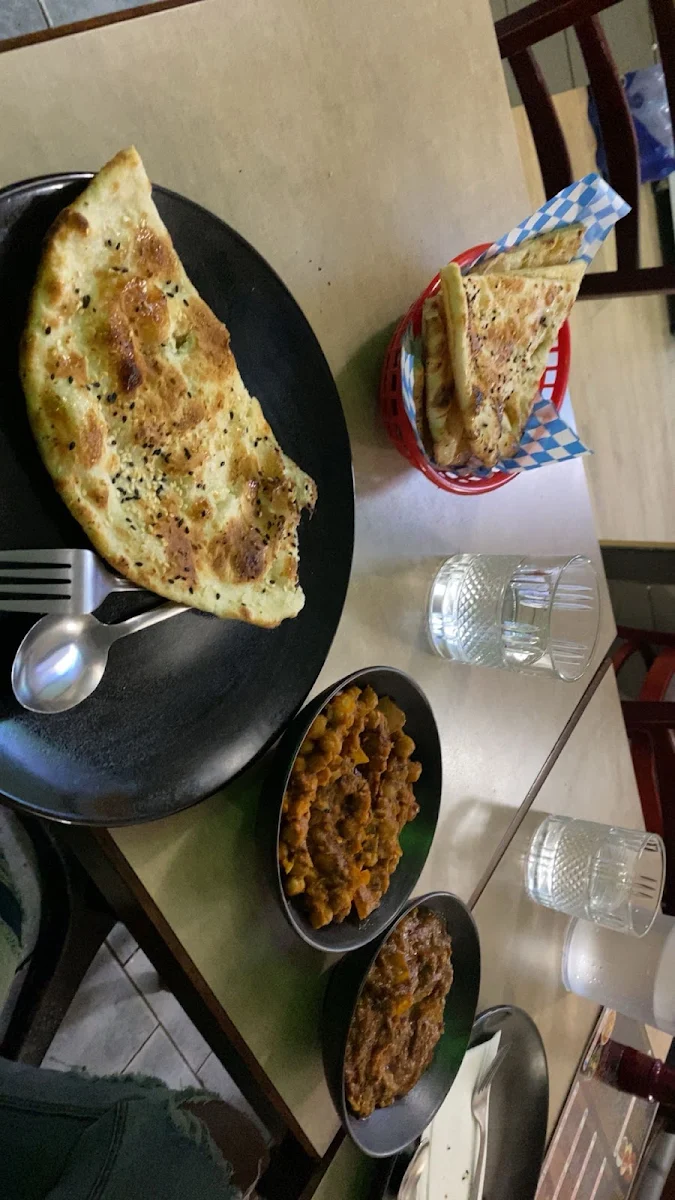 Channa Masala Naan