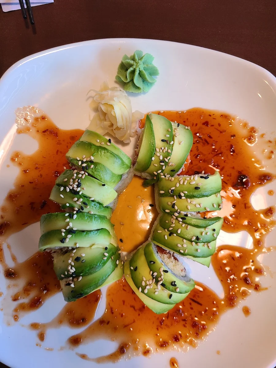 Mexican Salmon Roll 8 Pieces