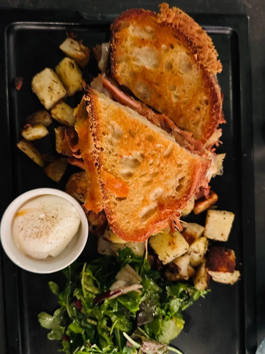 Grilled Cheese Au Jambon
