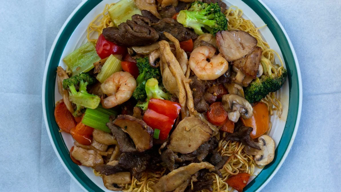 Highlights, Fong's Eatery