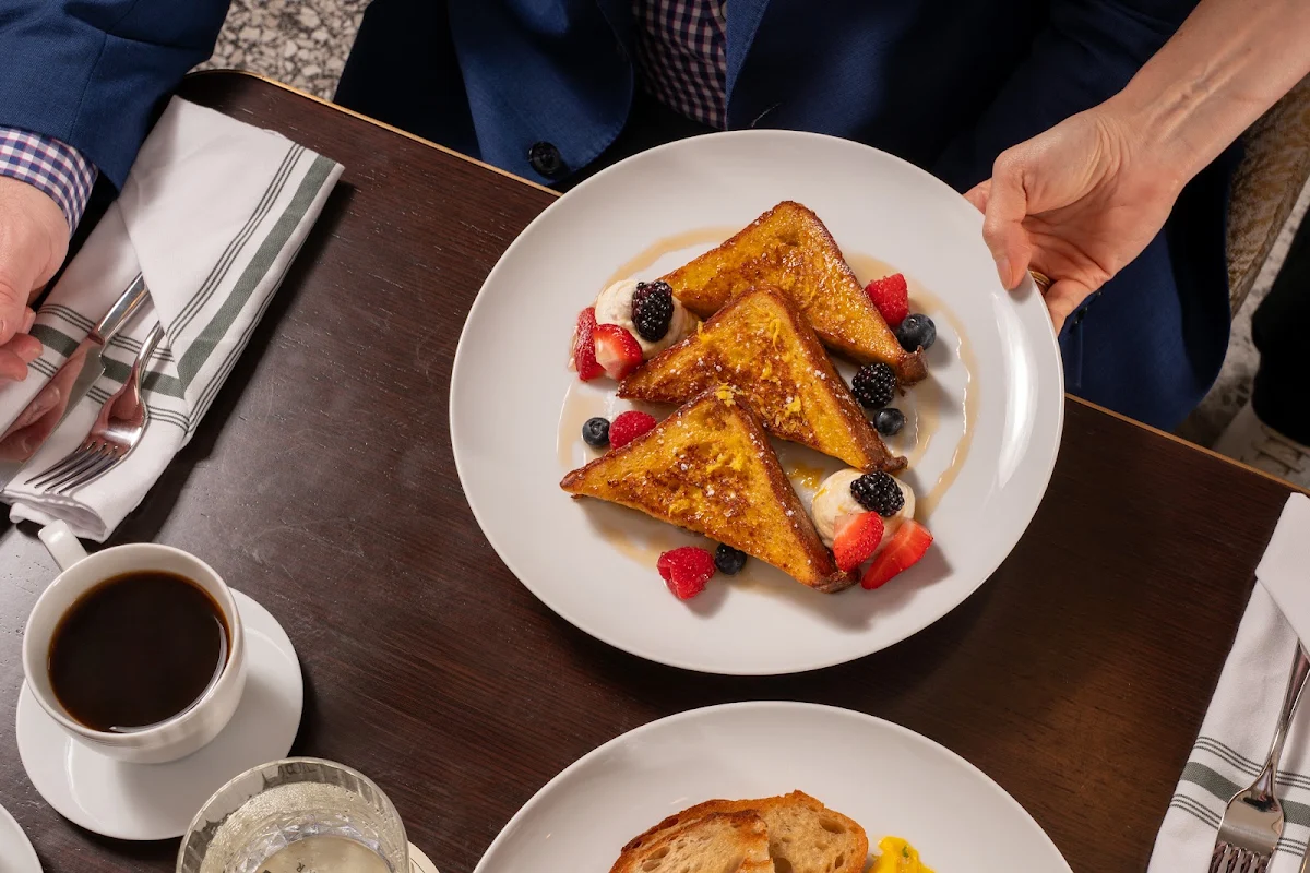 Highlights, Muse Bistro + Bar