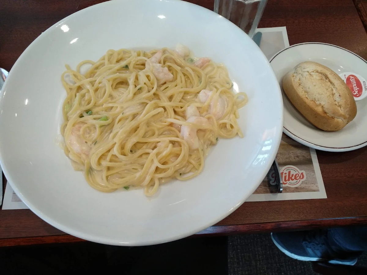 Seafood Linguine