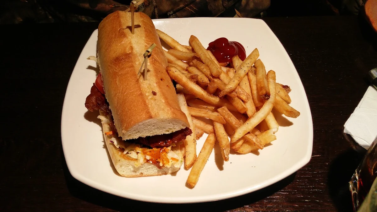 Crispy Chicken PO' Boy Sandwich