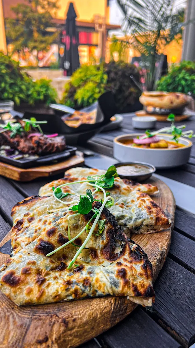 Truffle Spinach Cheese Naan