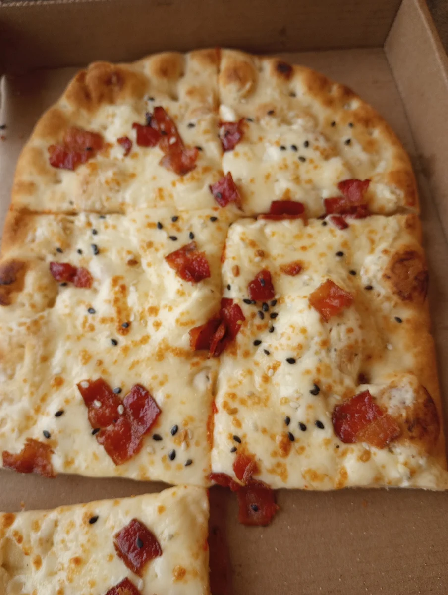 Flatbread Everything Bacon, Tim Hortons