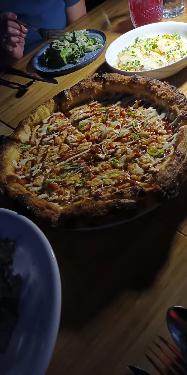 Grilled Chicken Pizza