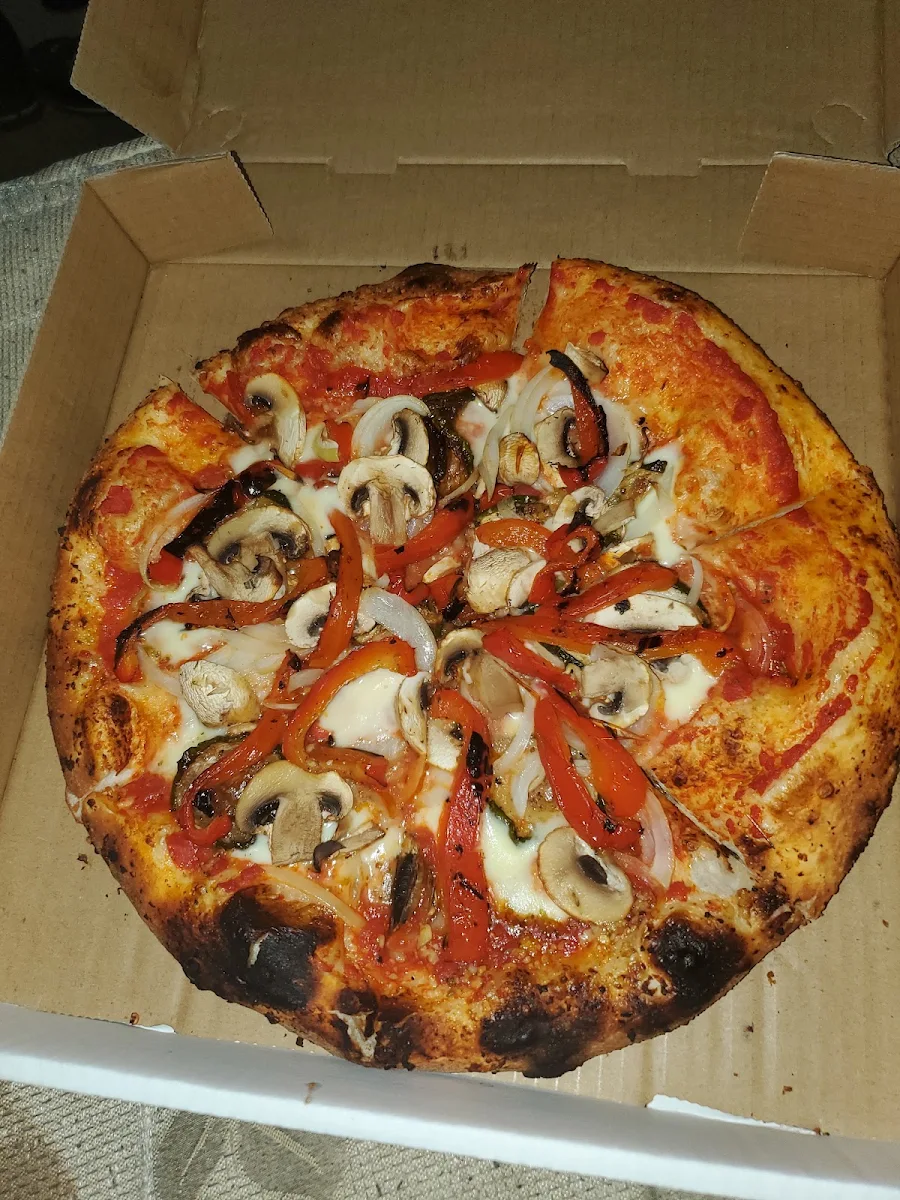 Primavera Pizza