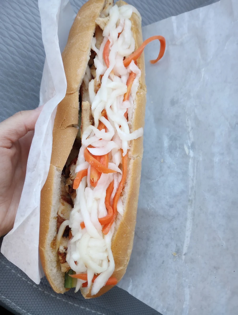 Grilled Chicken Banh MI
