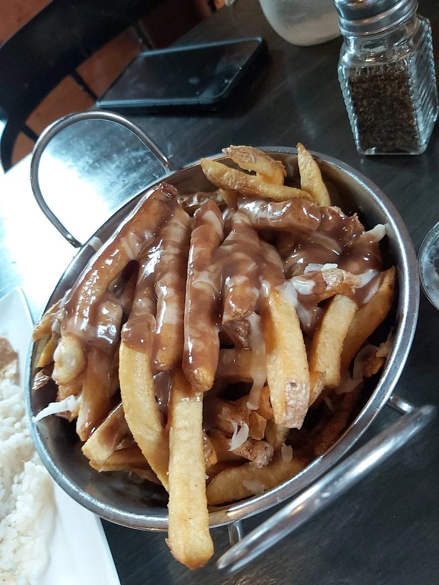 Poutine, Blakes Memories of Muskoka - Seguin