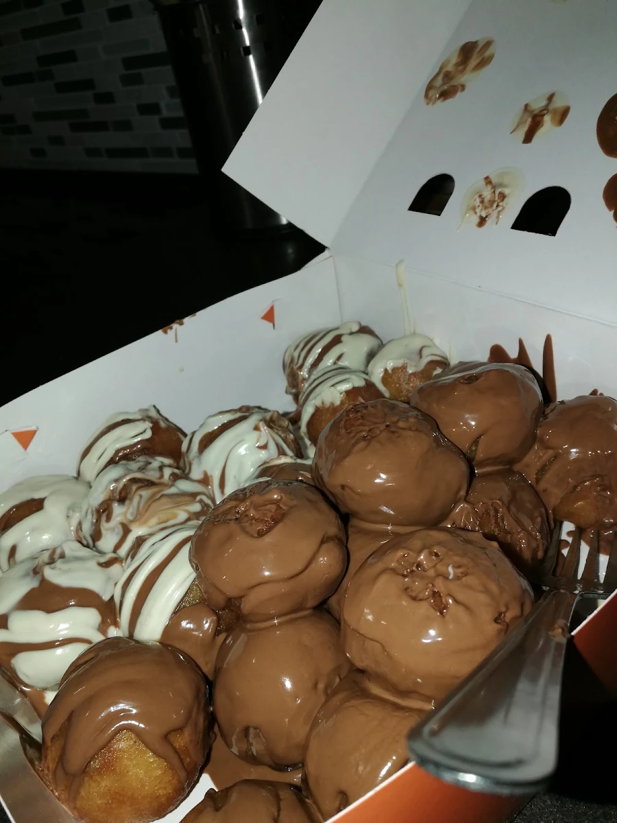 Boite de 30 Déjà Entamé Dès l'ouverture Choco-loco A Gauche Et Choco Noisette A Droite