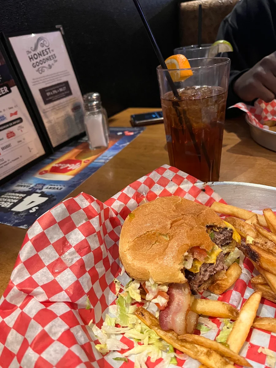 Bacon Cheeseburger and Ice Tea