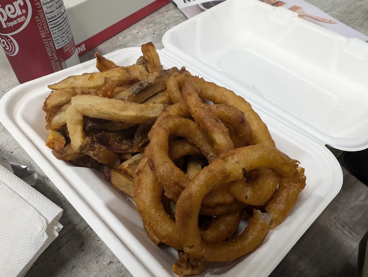 Onion Ring Poutine, LAW & ORDERS KANATA SOUTH