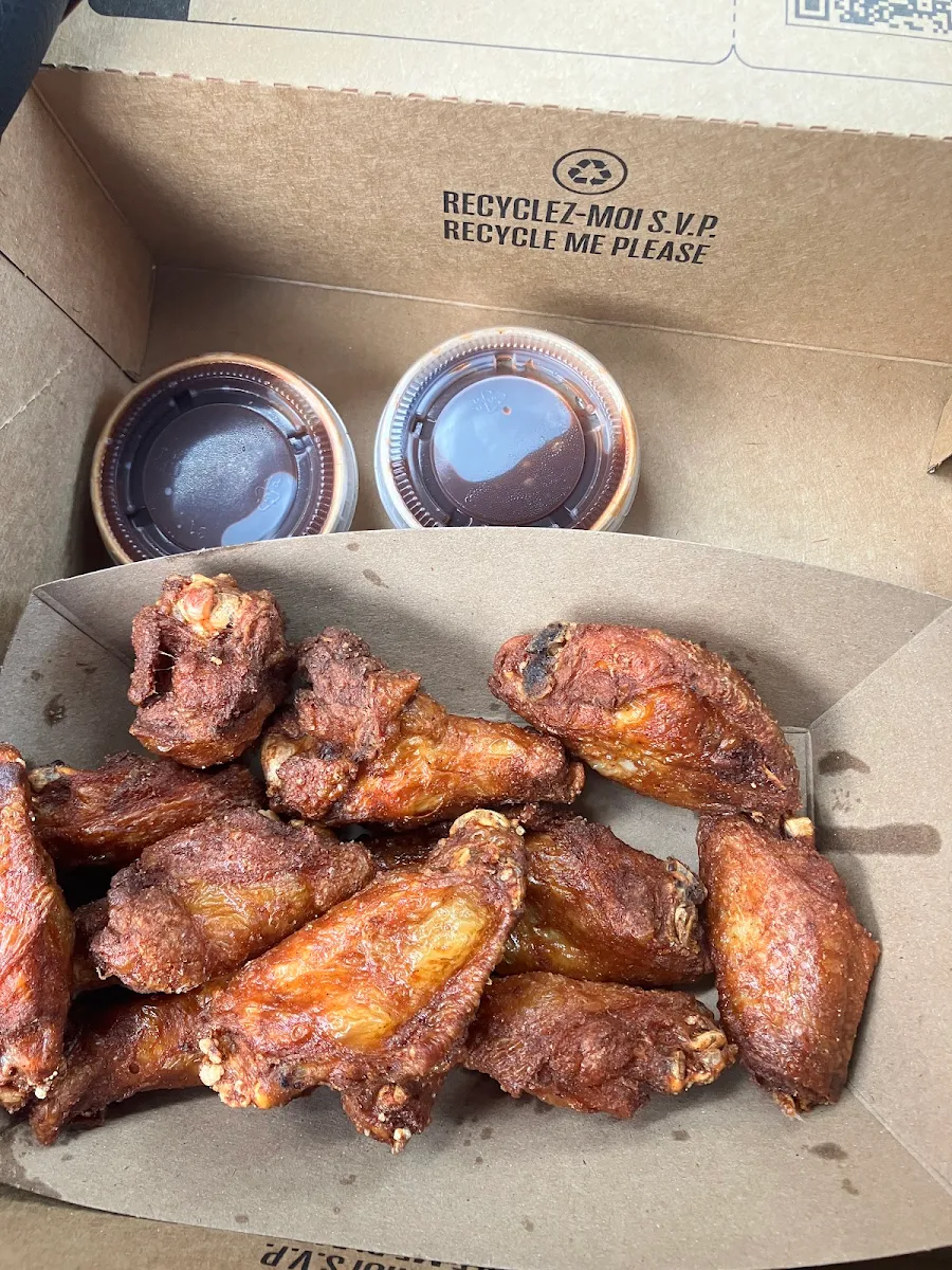 Fried Wings and BBQ Sauce