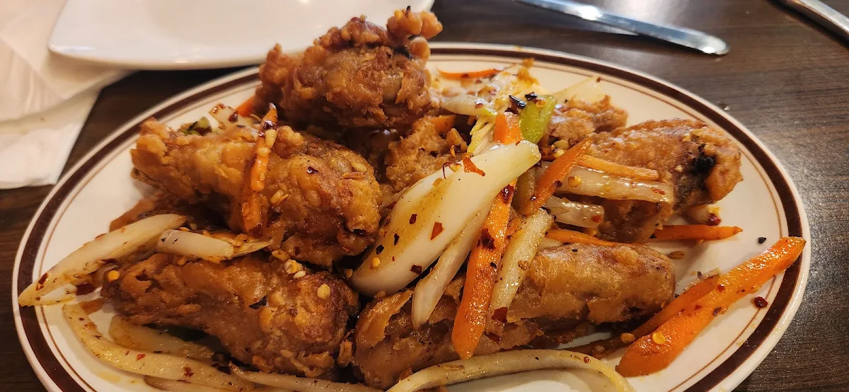 Highlights, Ken's Chinese Restaurant