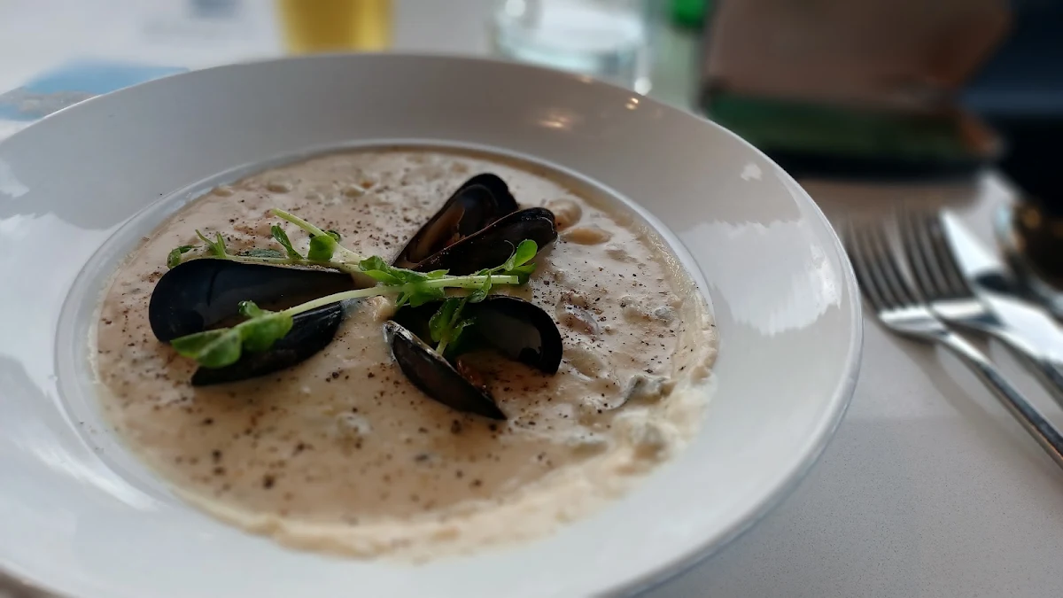 Lakeside’S Signature Creamy Seafood Chowder