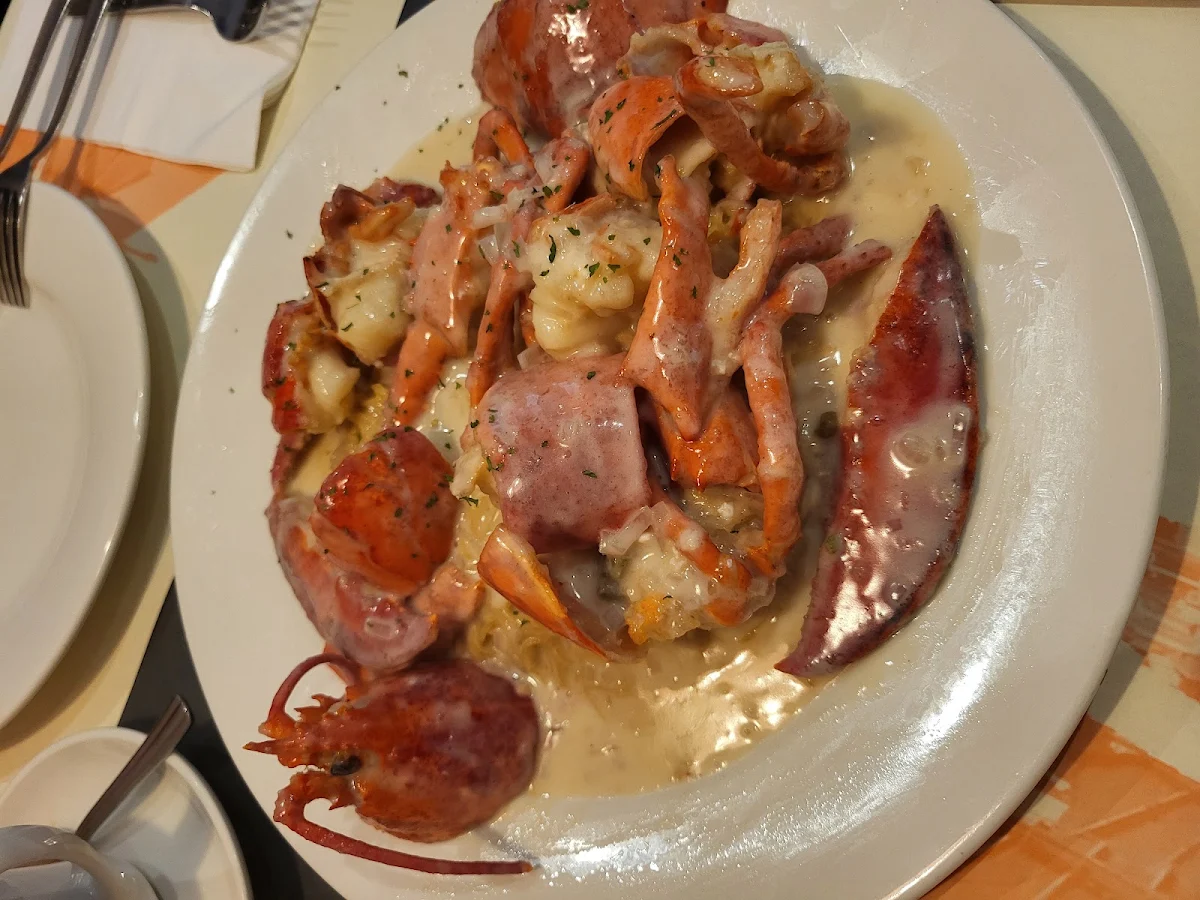 Lobster Lo Mein