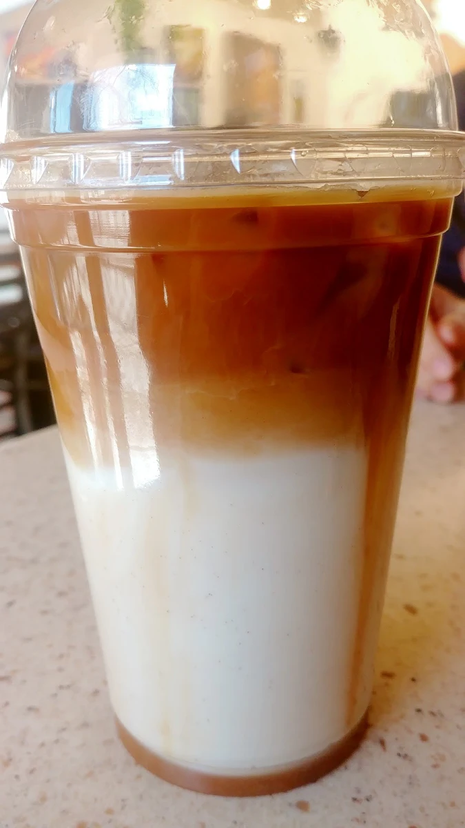 Iced Caramel Macchiato