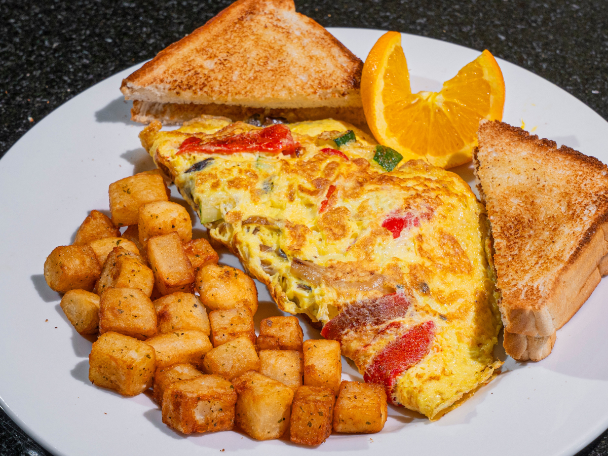 Bacon & Cheddar Omelette