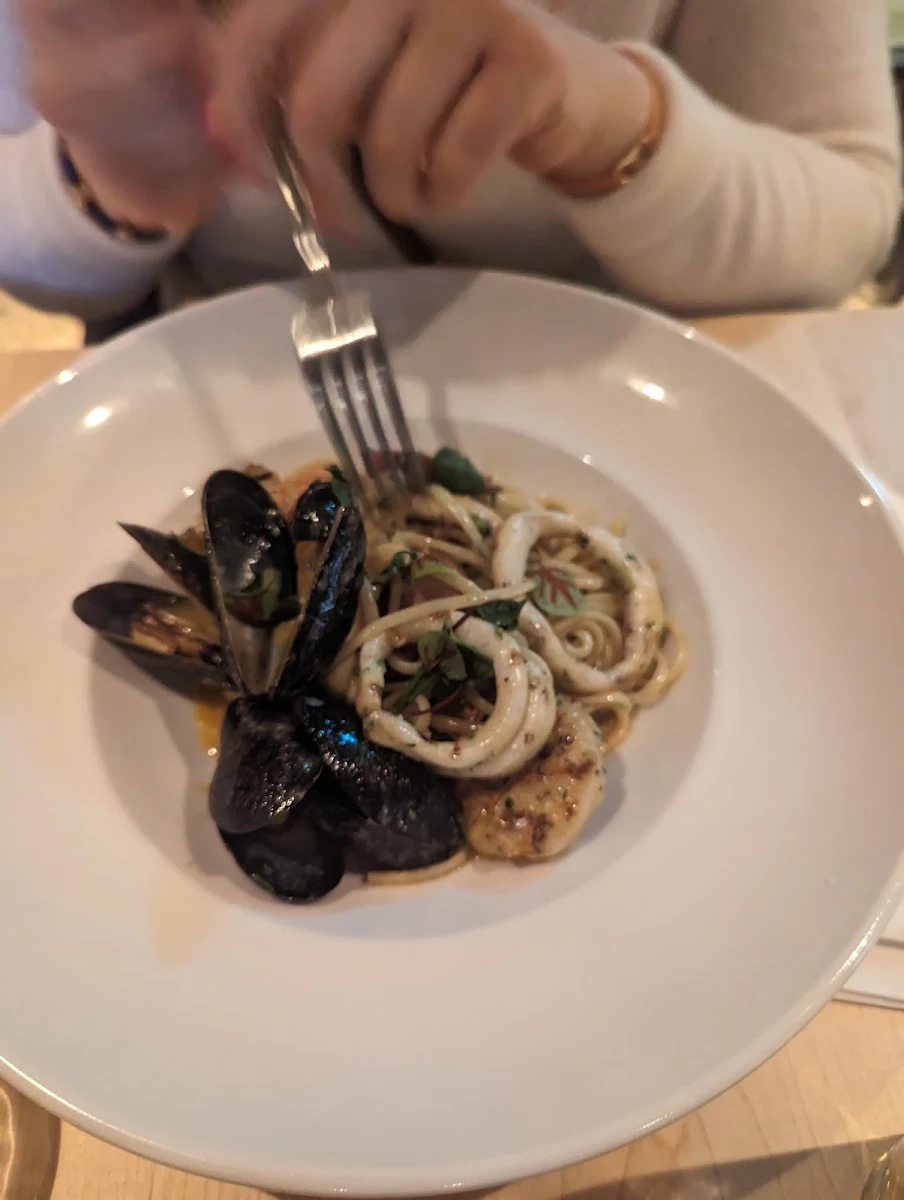 Seafood Linguini