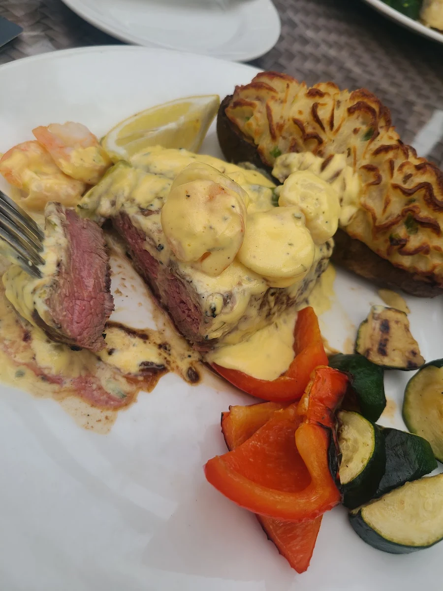 Steak Neptune
