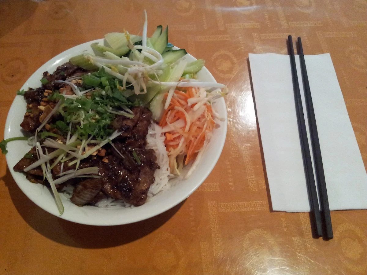Boeuf Sauté À la Citronnelle