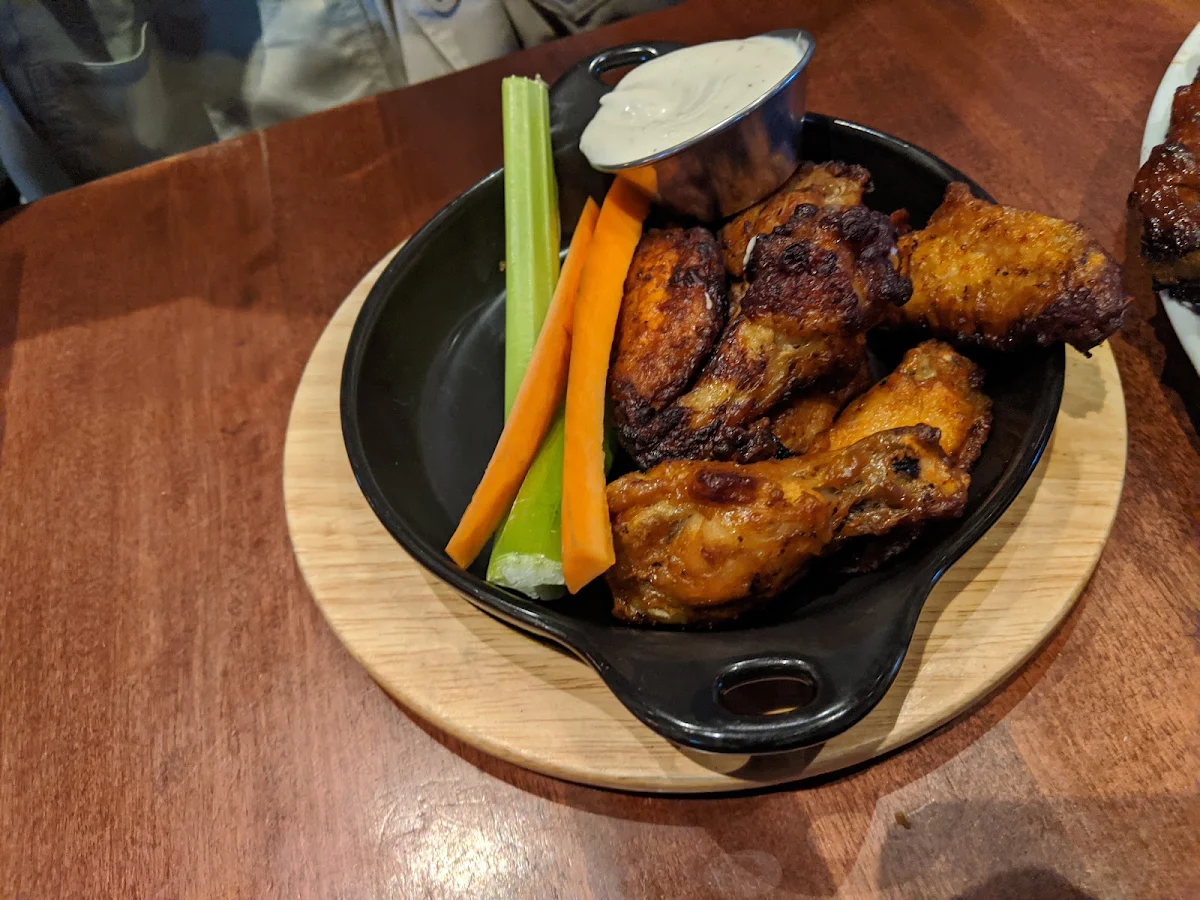 Thursday's Chicken Wings with Blue Cheese Sauce