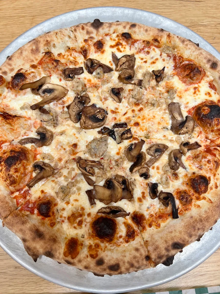 Chicken Mushroom Pizza