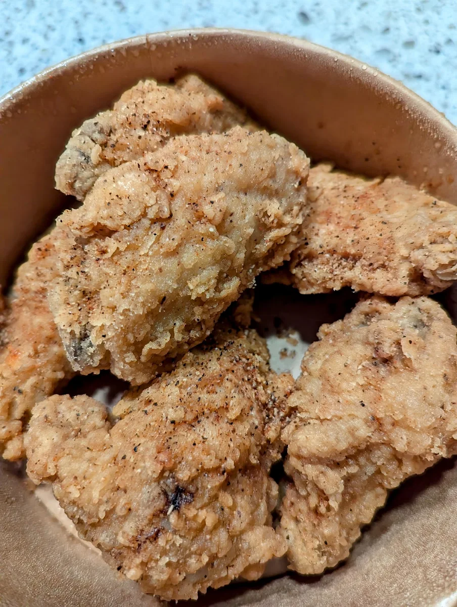 Dry-Rub Honey BBQ Wings