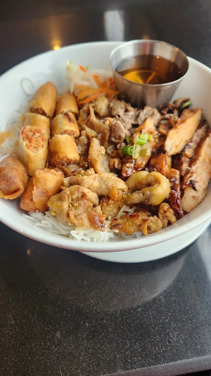 Vermicelli and Spring Rolls