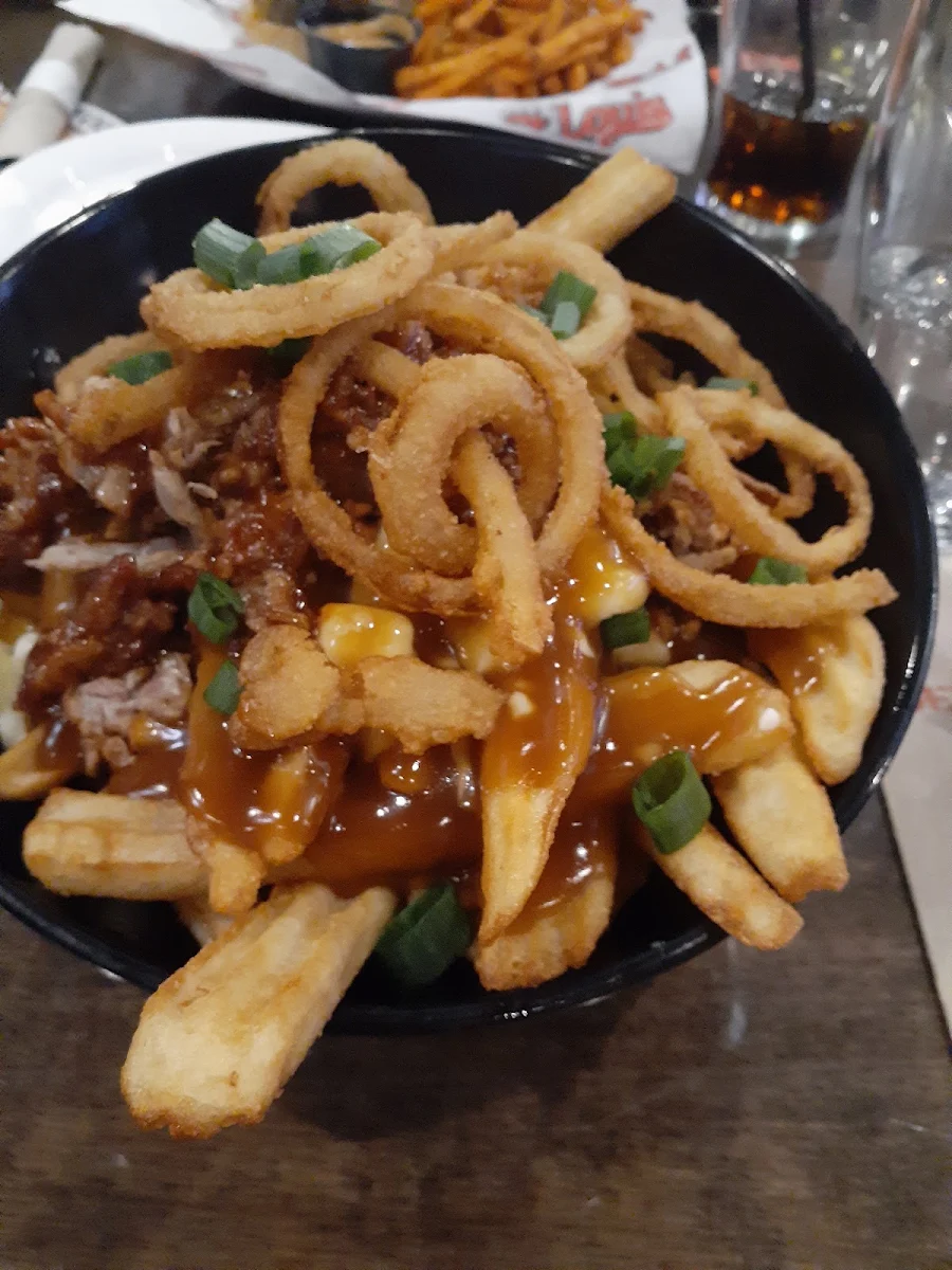 Pulled Pork Poutine