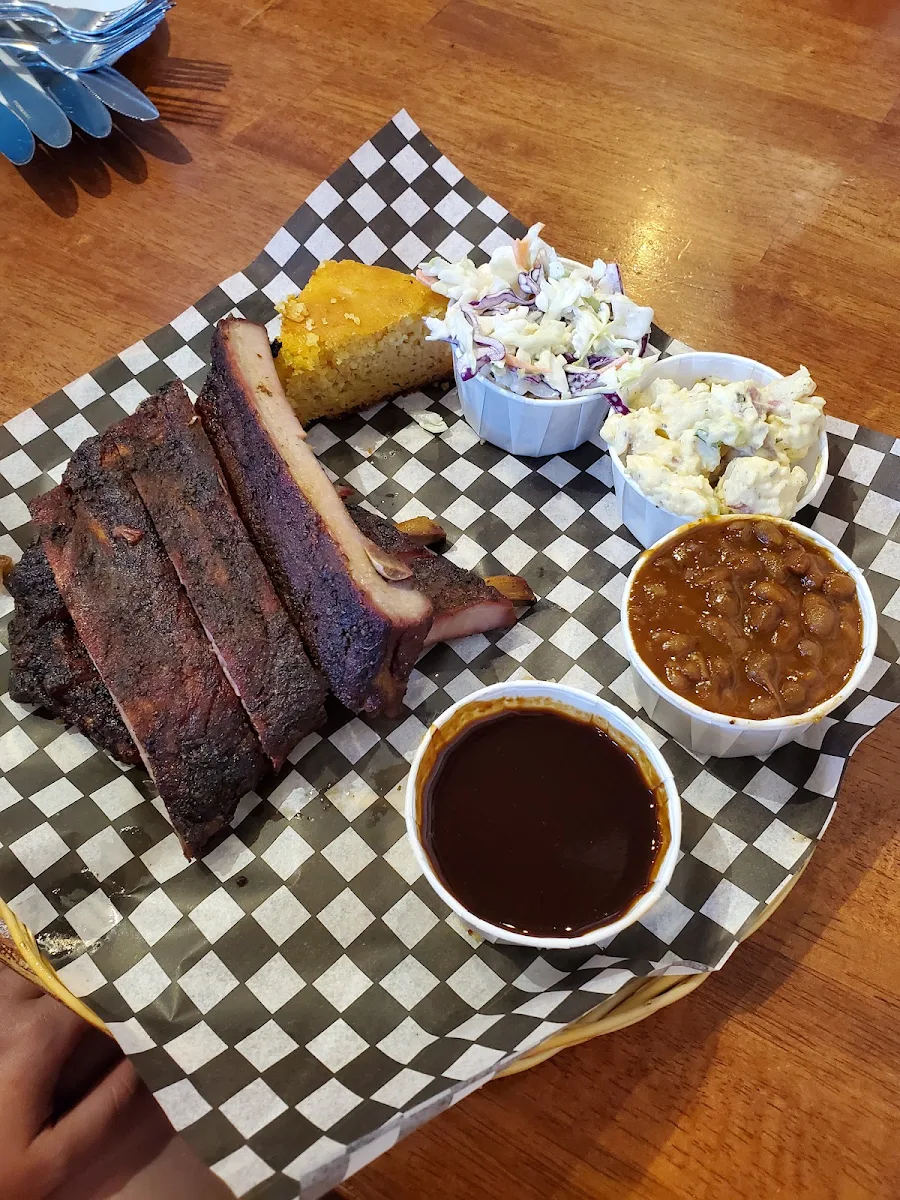 Combo Plate of Pork Ribs and Beef Brisket