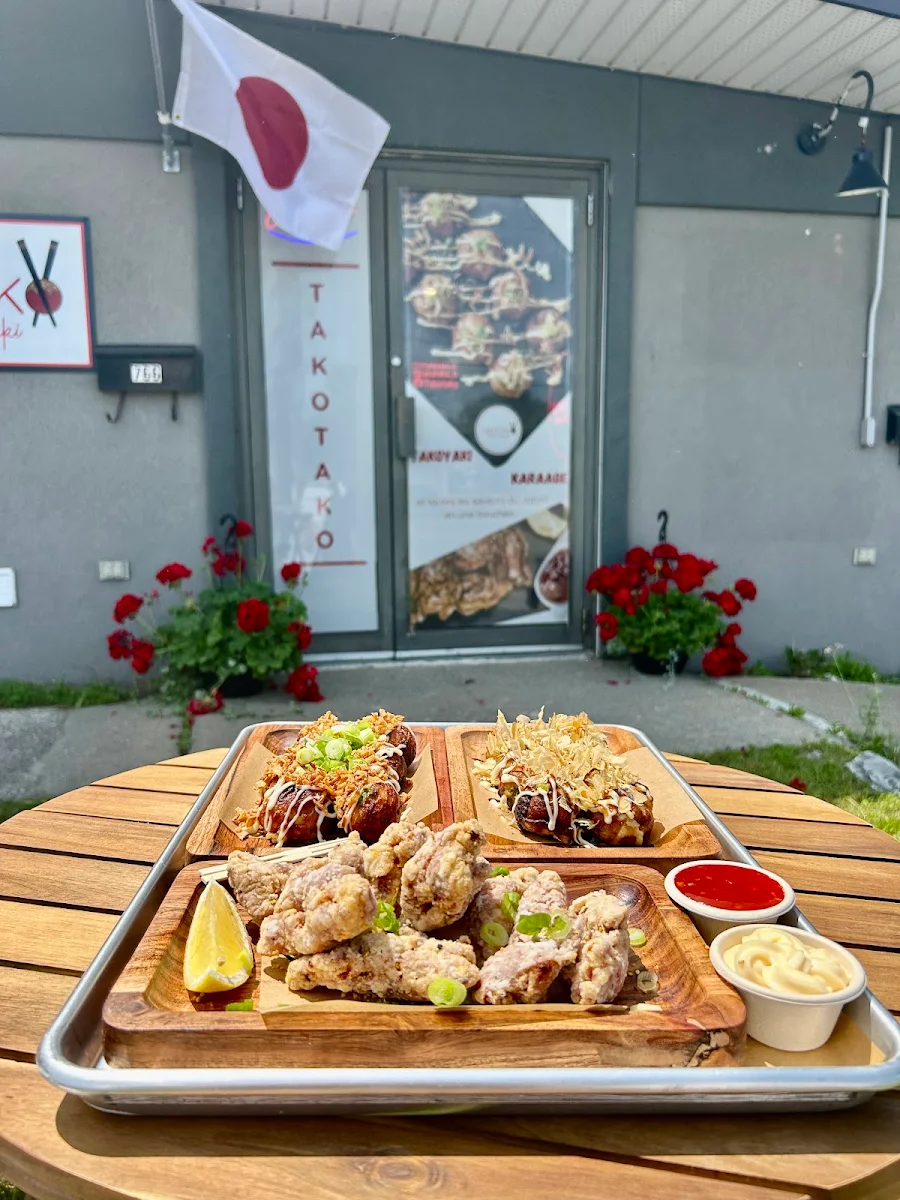 Trio Takoyaki Poulet Chicken Takoyaki Combo