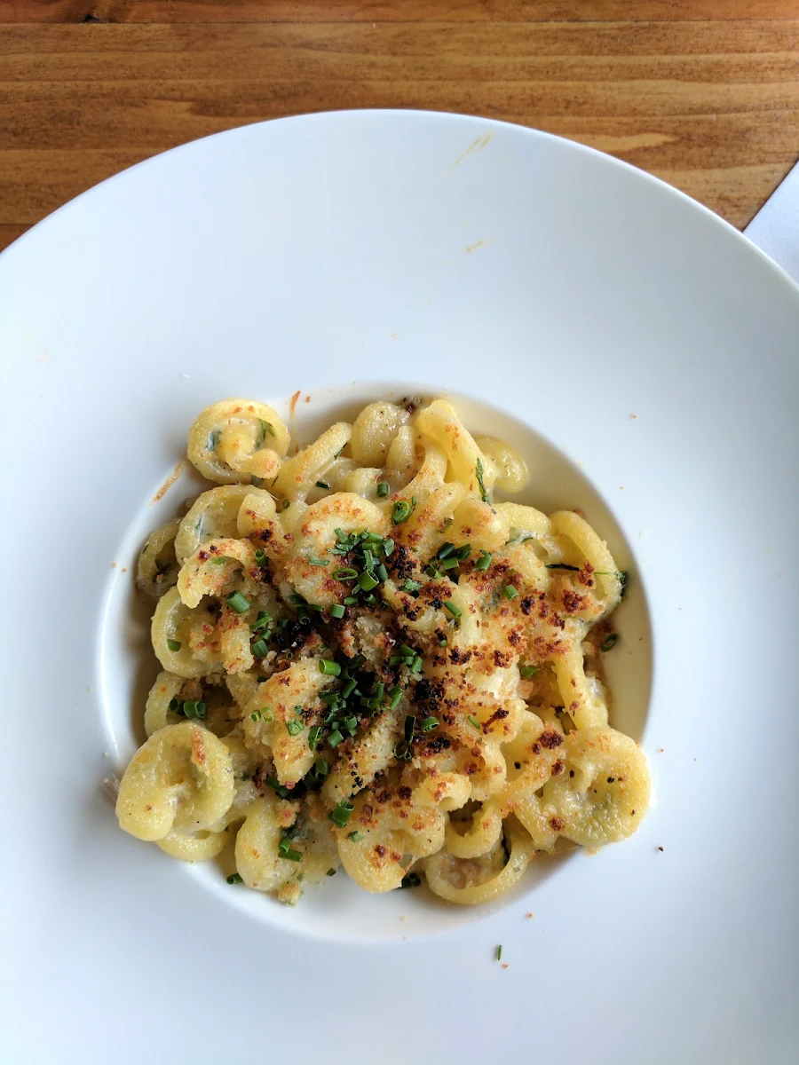 T O 'S Best Truffle Mac & Cheese