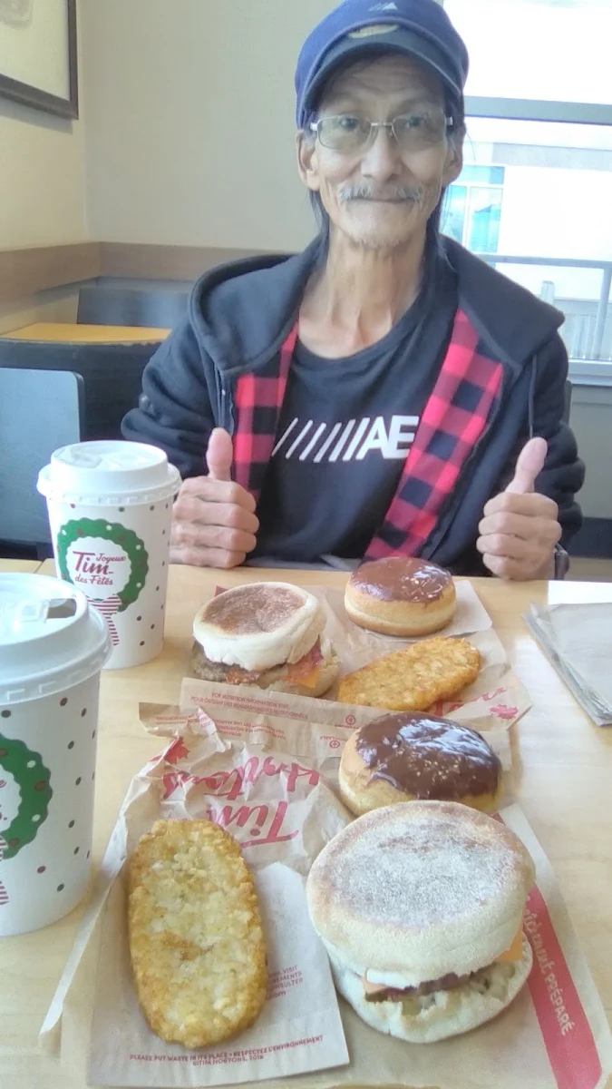 Sausage & Egger Breakfast Sandwich Medium Double Double Tim Horton's Restaurant