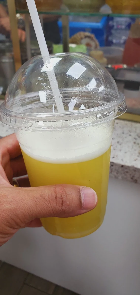 Freshly Squeezed Sugarcane Juice
